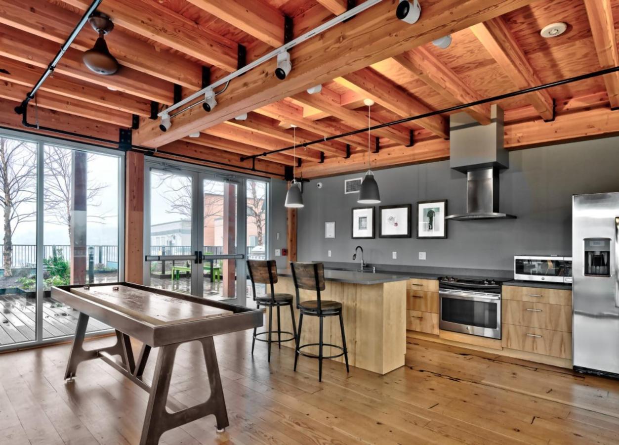 Ballard 2br W Gym Yoga Nr Farmers Mkt Sea-271 Apartment