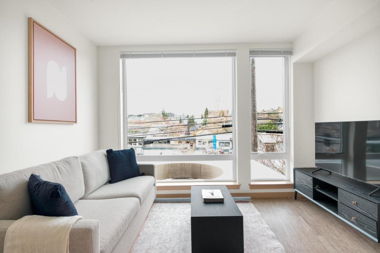 Wallingford 2br W Wd Roof Lounge Nr 99 I-5 Sea-311 Apartment