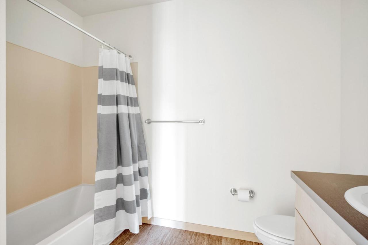 Apartment Wallingford 2br W Wd Roof Lounge Nr 99 I-5 Sea-311