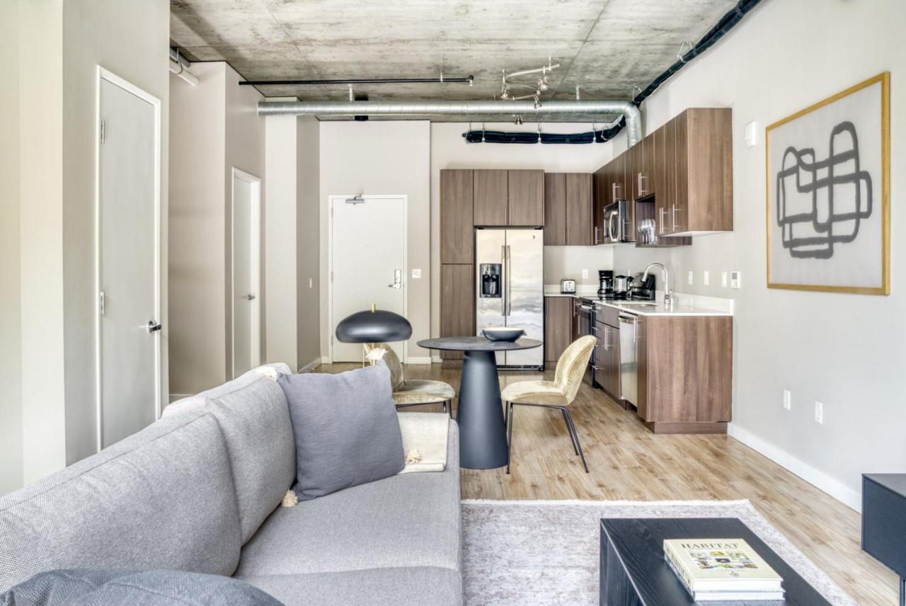 Apartment Downtown 1br W Gym Wd Bbq Nr Nightlife Sea-366 Seattle