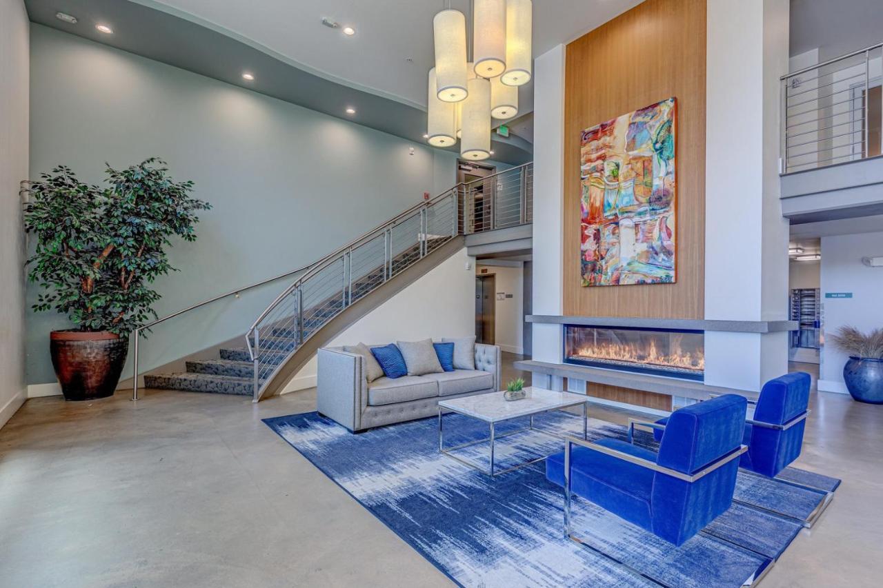 Wallingford 2br W Wd Roof Lounge Nr 99 I-5 Sea-311 *