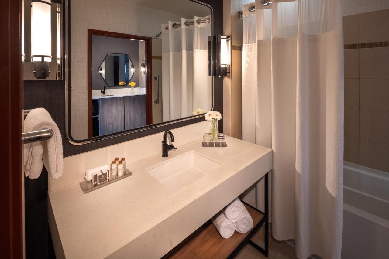 Silver Cloud - Stadium Hotel 4*
