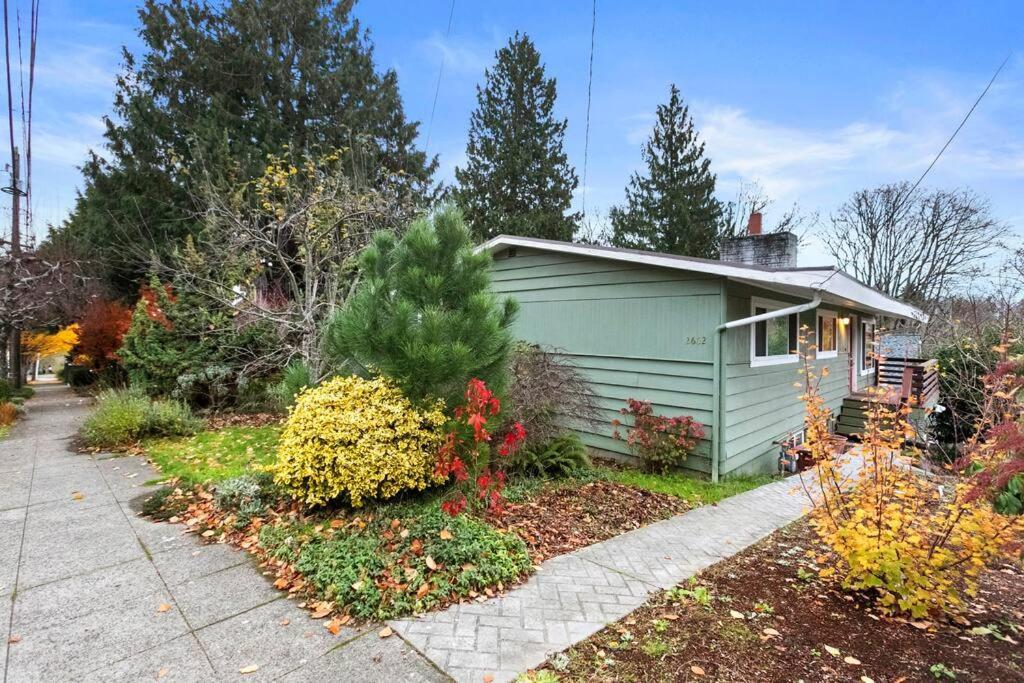 Hillside On North Queen Anne Holiday home Seattle