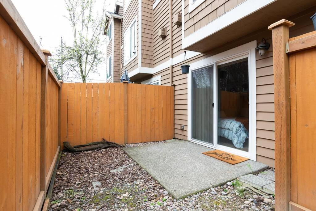 Snug Near Greenlake! Apartment