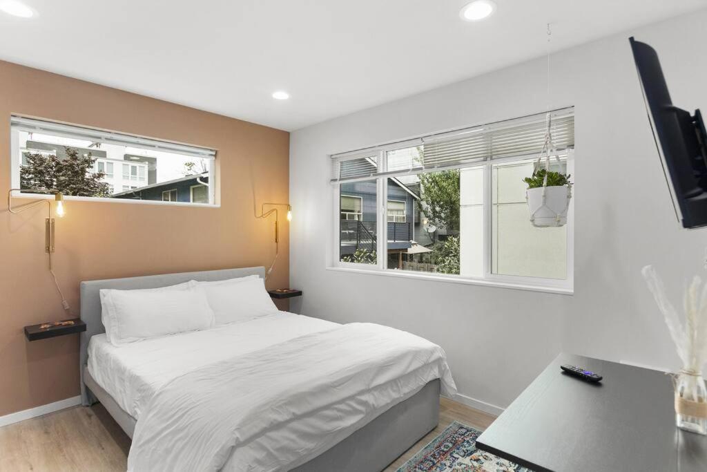Chase's Sweet - Micro - 91walkscore Apartment