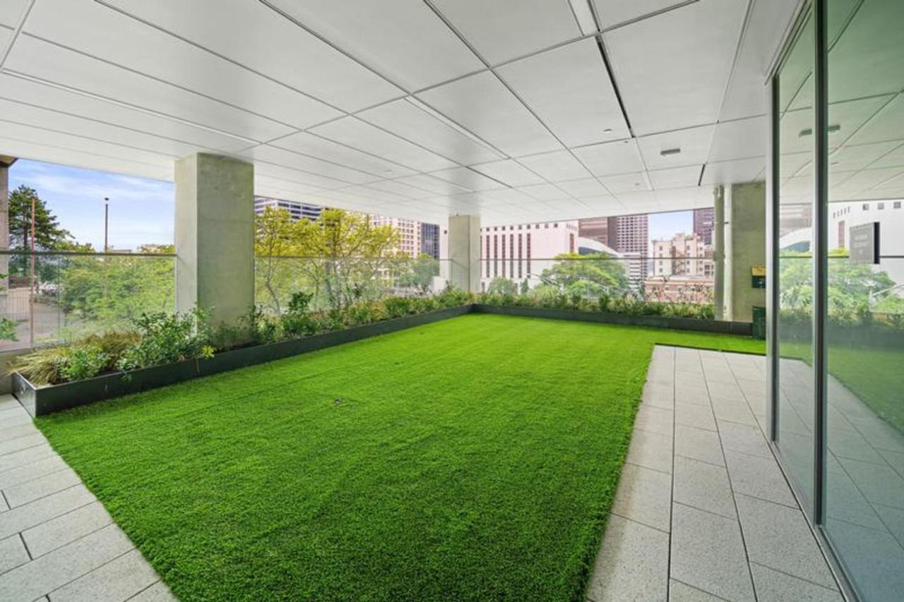 First Hill 1br W Gym Patio Coworking Sea-435 Seattle