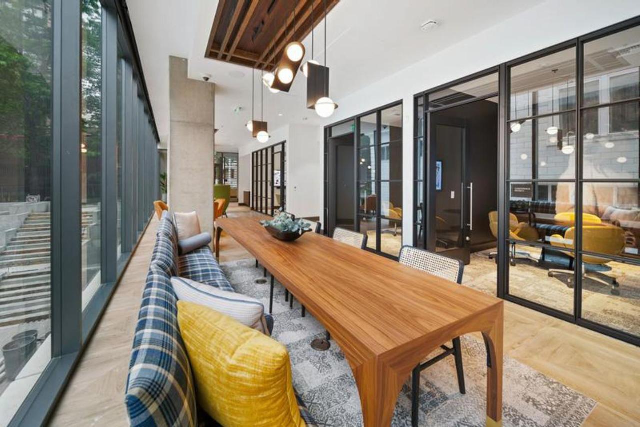 First Hill 1br W Gym Patio Coworking Sea-435 Apartment *