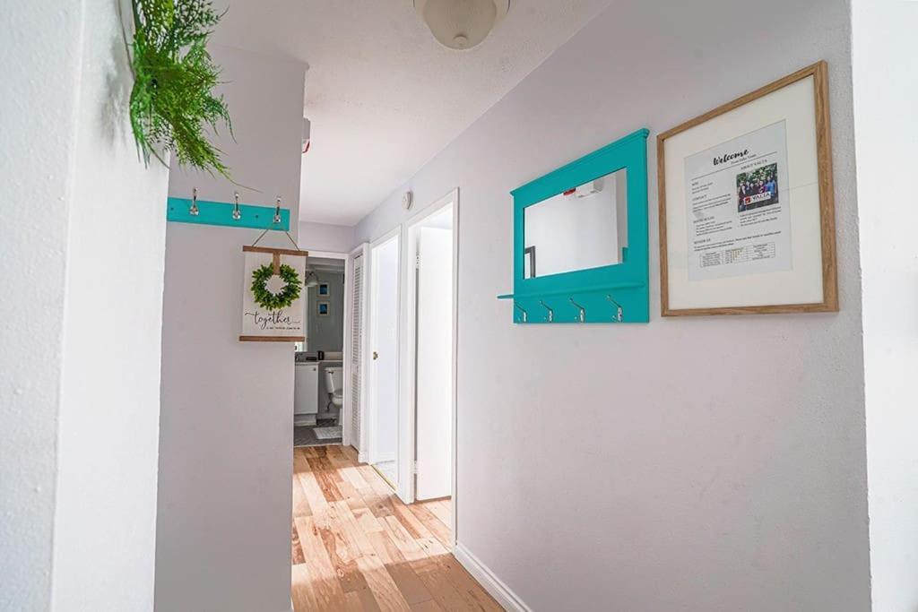 Apartment Tranquil 2br Downtown Condo, Parking, King Bed