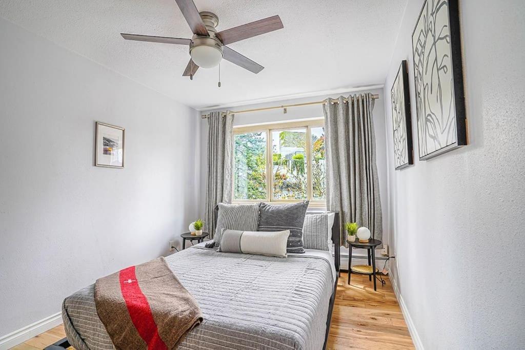 Tranquil 2br Downtown Condo, Parking, King Bed Apartment