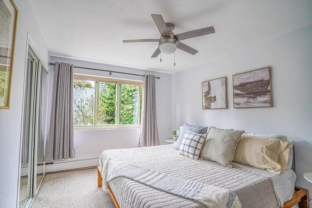 Apartment Tranquil 2br Downtown Condo, Parking, King Bed Seattle