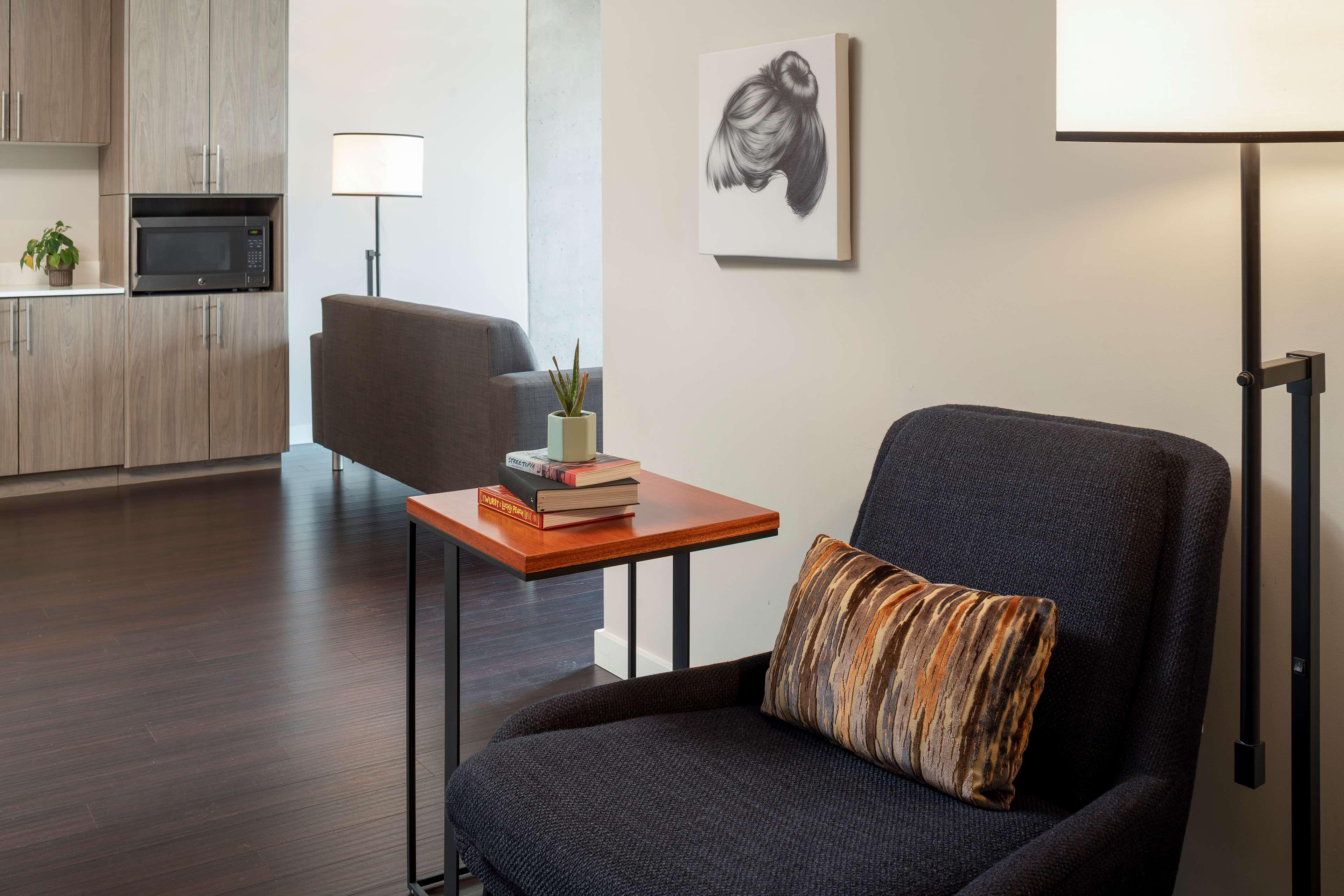 Thompson Seattle, By Hyatt Hotel Seattle