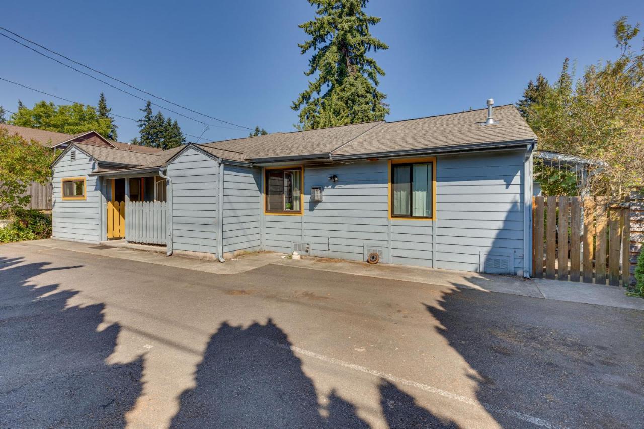 Holiday home Bright And Airy Abode Less Than 9 Mi To Space Needle Seattle