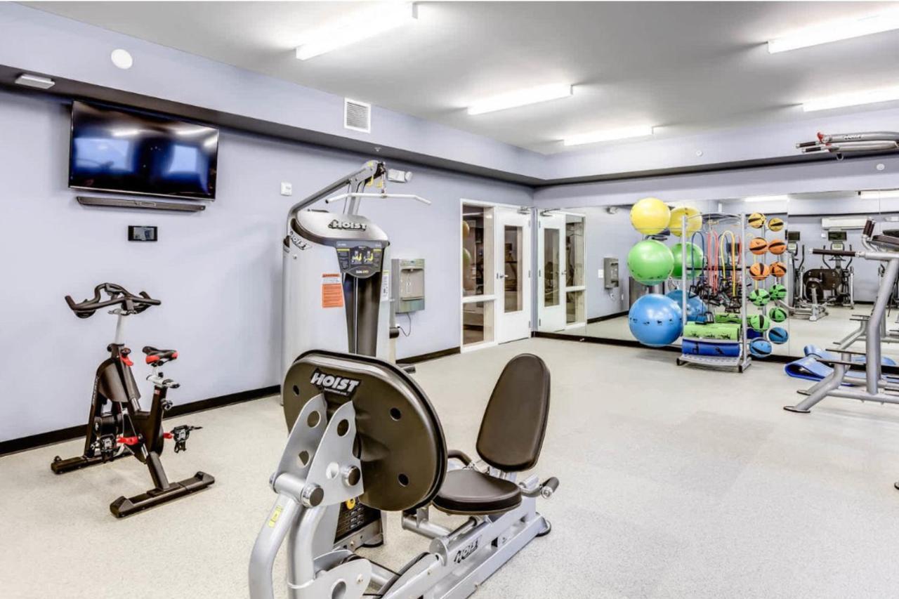 S Union 1br W Gym Wd Nr Denny Park Sea-367 Apartment
