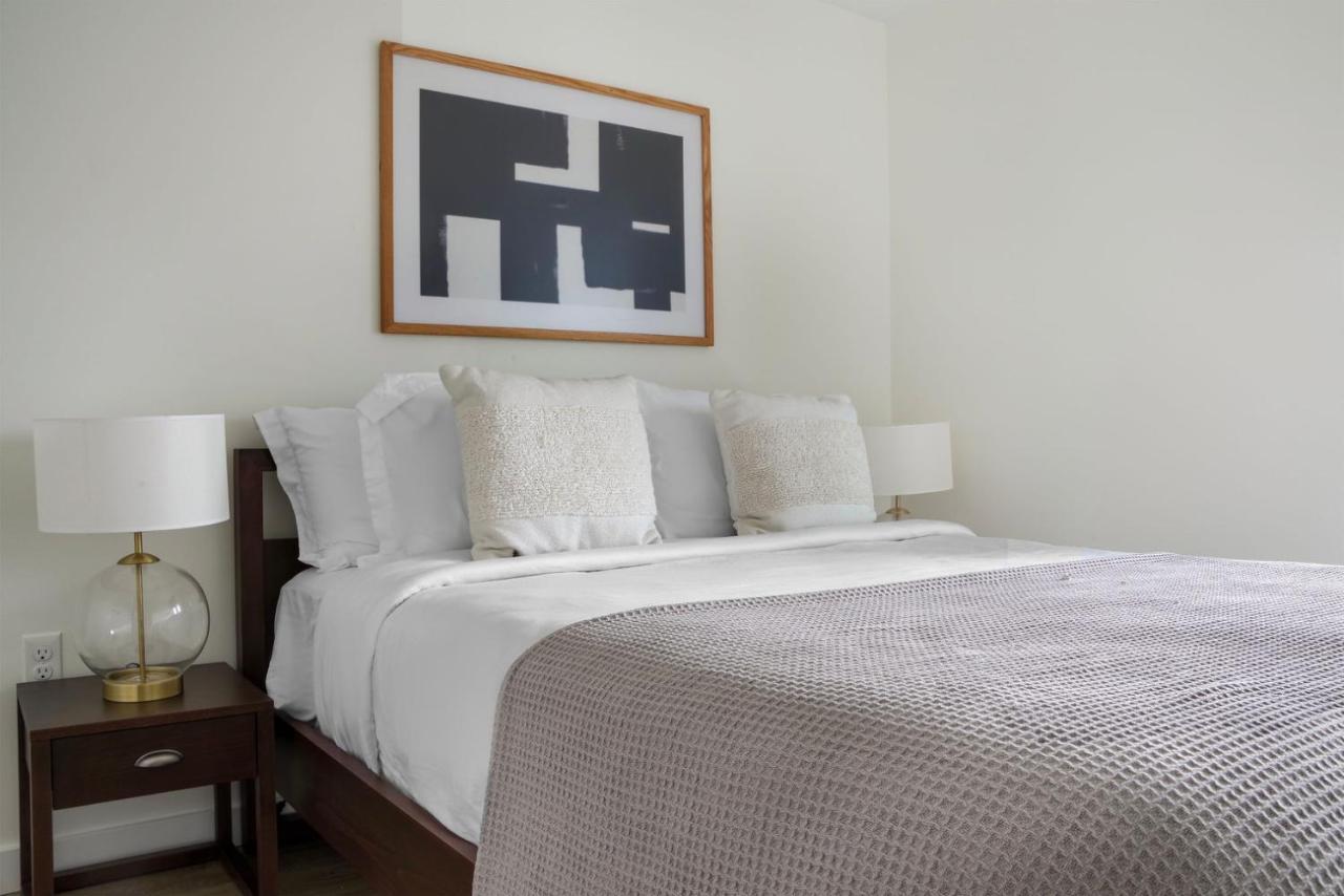 South Union 2br W Gym Roof Nr Downtown Sea-635 Apartment *