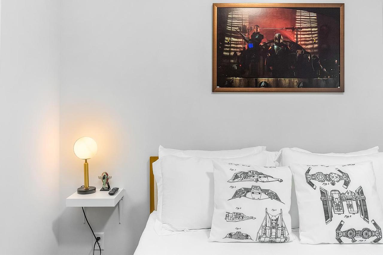 Bobba Fett's Carbonite Homestay Seattle