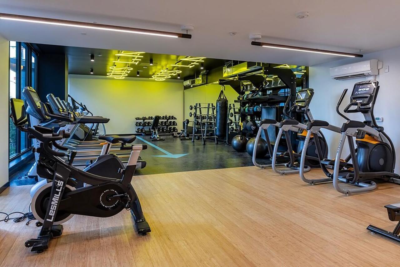 District 1br W Gym Pets Nr Dining Sea-642 Apartment Seattle