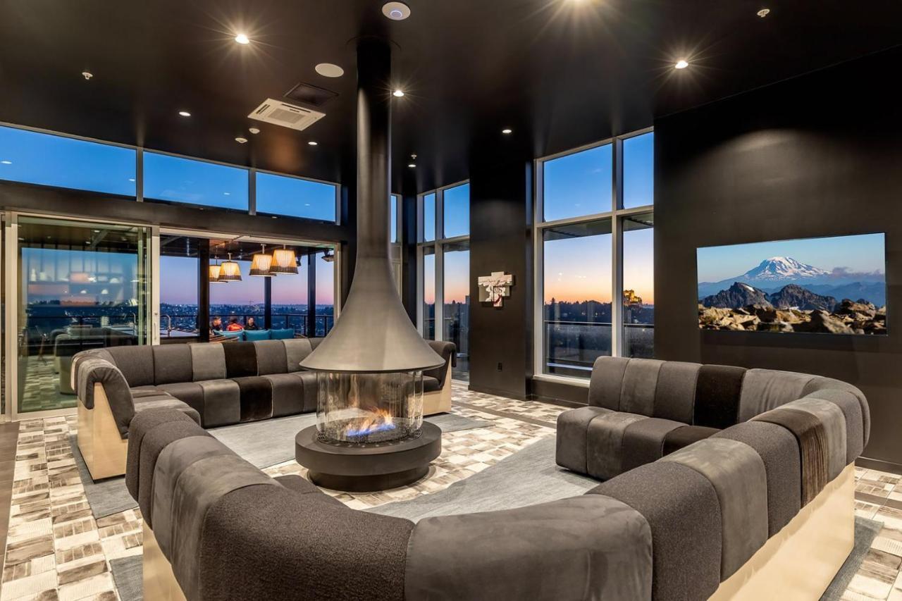 Apartment District 1br W Gym Pets Nr Dining Sea-642 *