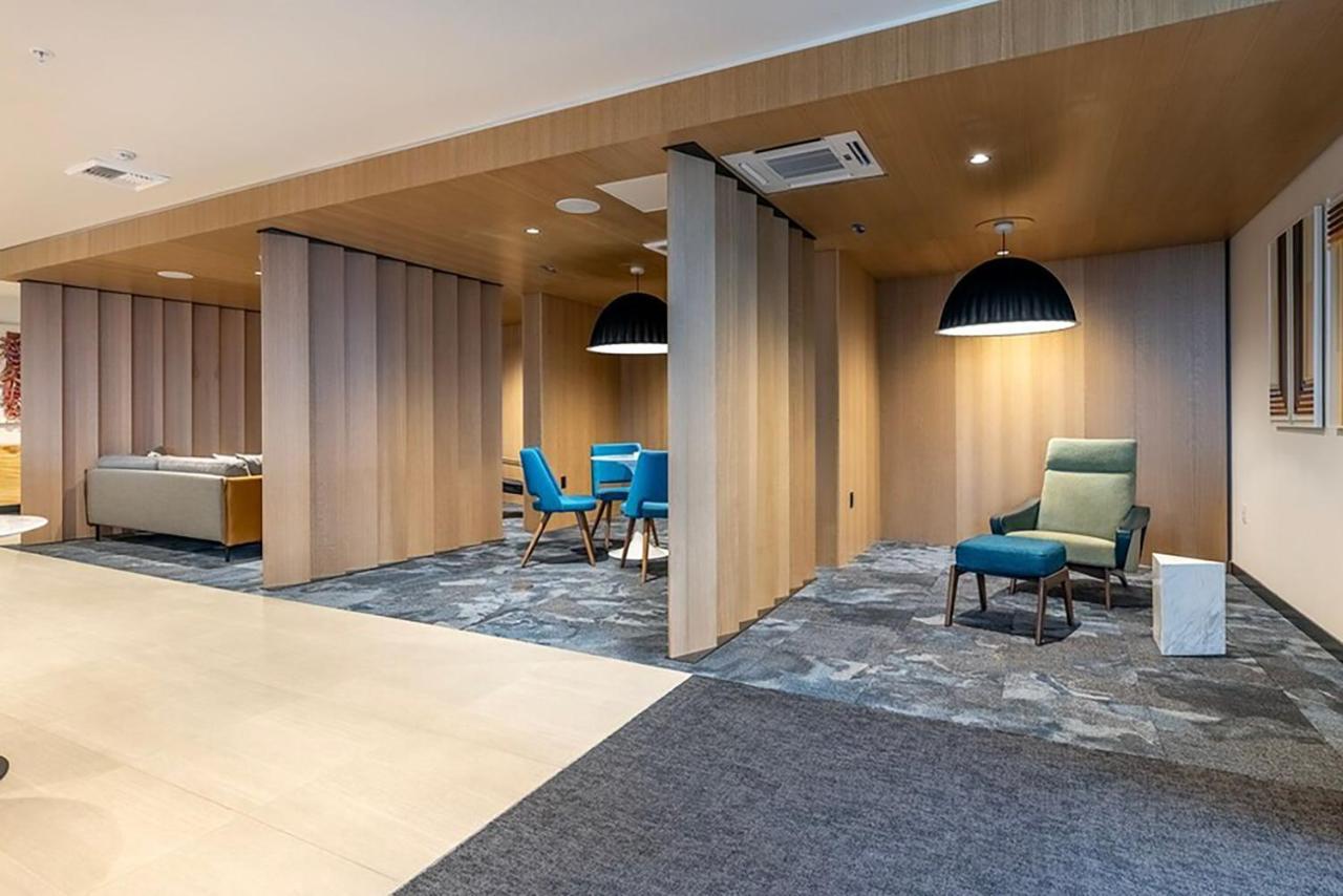 District 1br W Gym Pets Nr Dining Sea-642 Apartment *