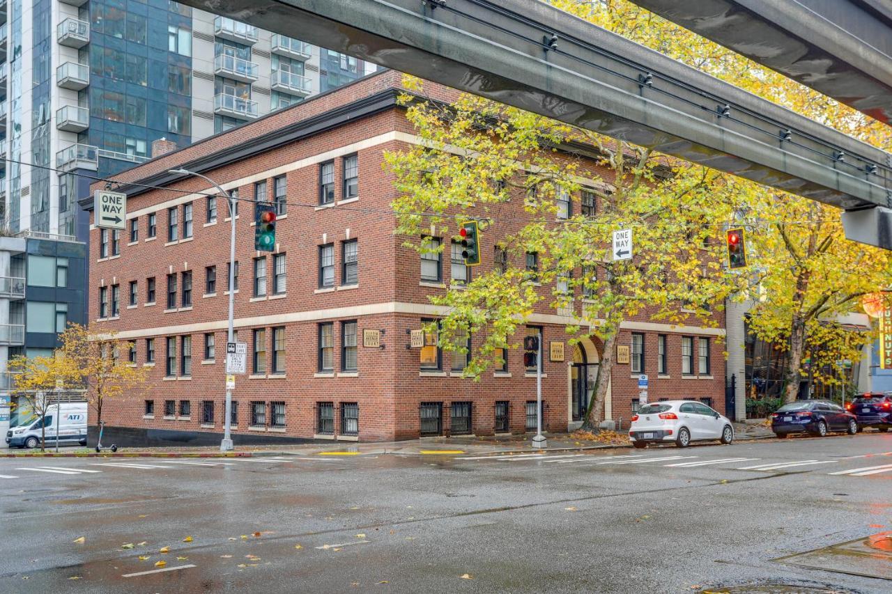 With Parking, Near Space Needle! Apartment *