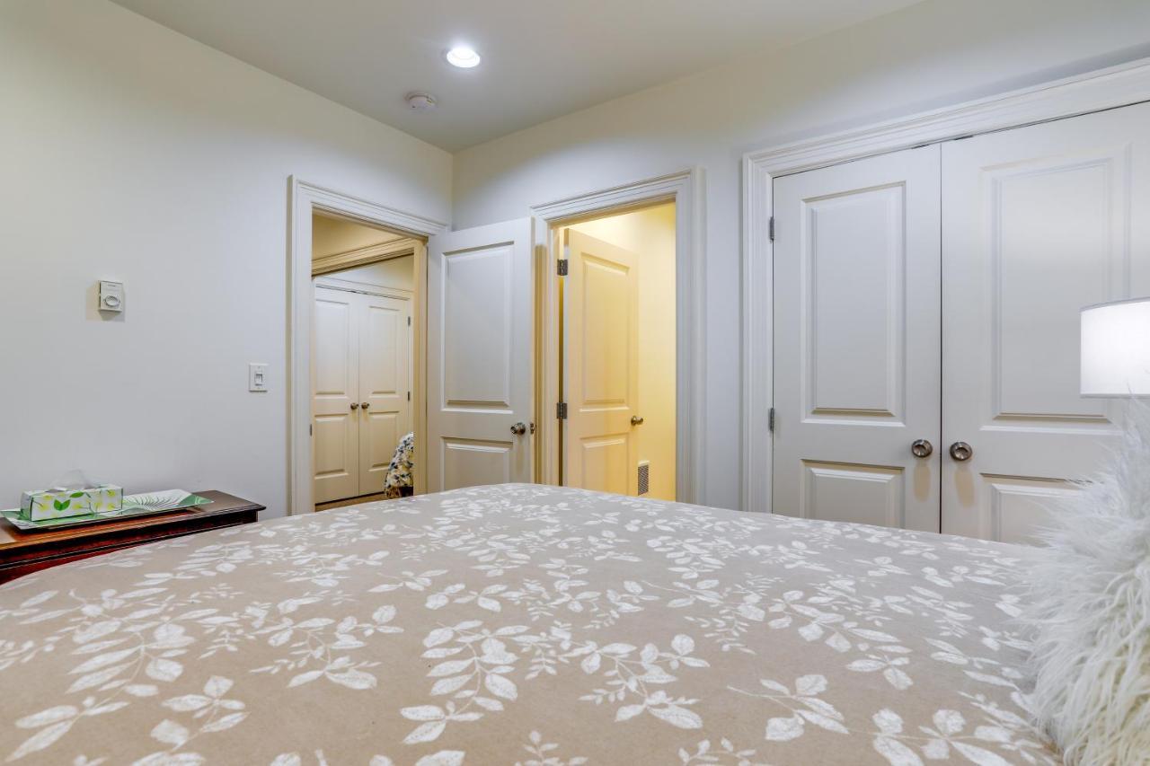 Apartment With Parking, Near Space Needle!