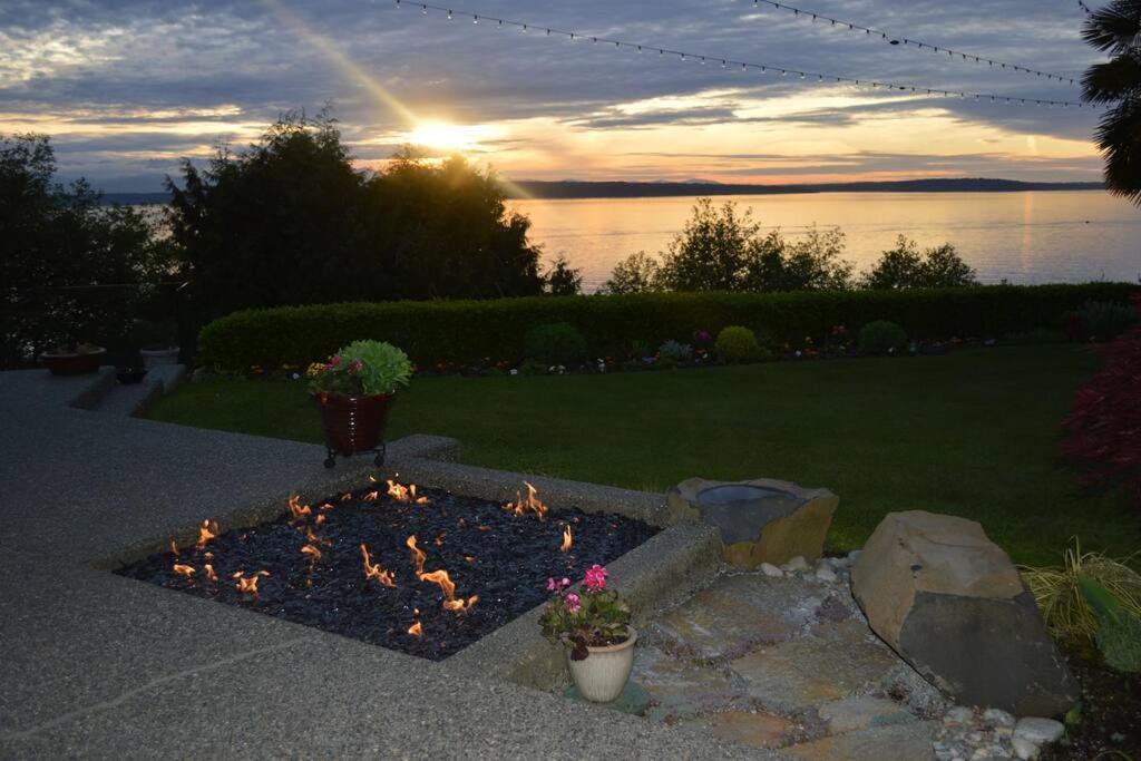 1-bedroom Seaview On Luxury Estate With Views Of Olympic Mountains
