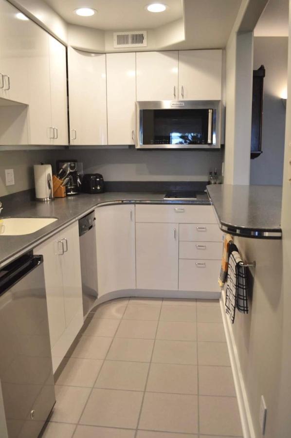 1-bedroom Seaview On Luxury Estate With Views Of Olympic Mountains *
