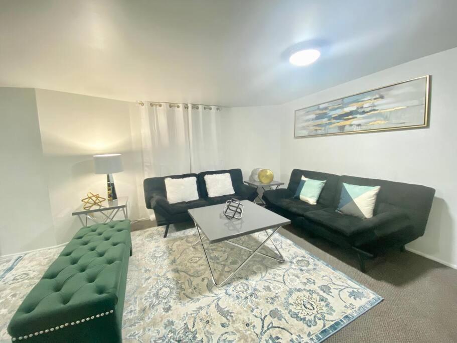 St1b Convenient Downtown Closeby Villa