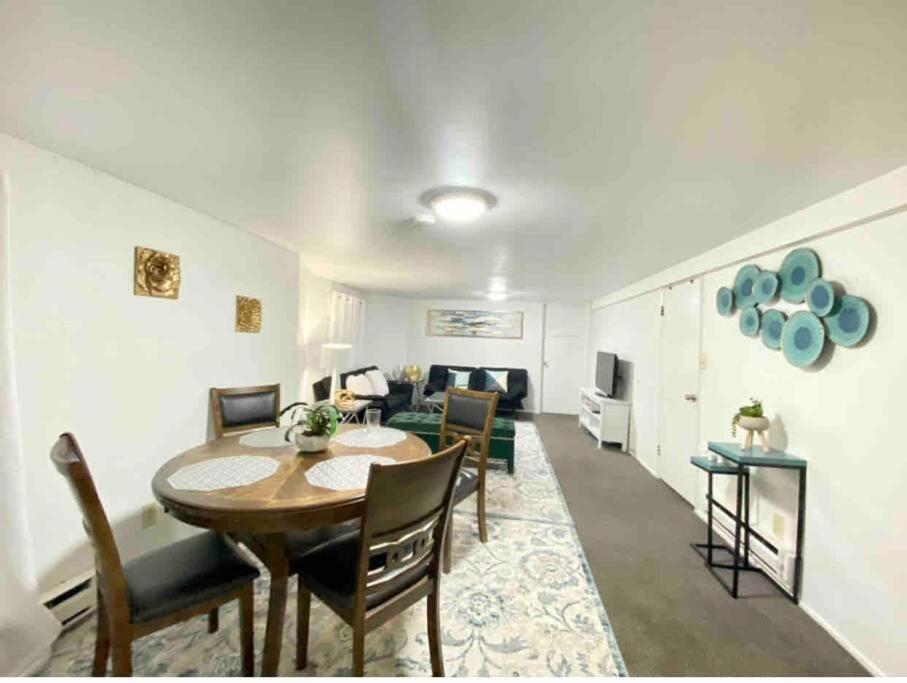 St1b Convenient Downtown Closeby