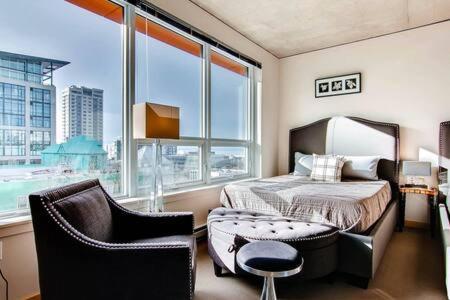 Apartment Speechless In - #1 Location - 2br - Free Parking - Vr1 *