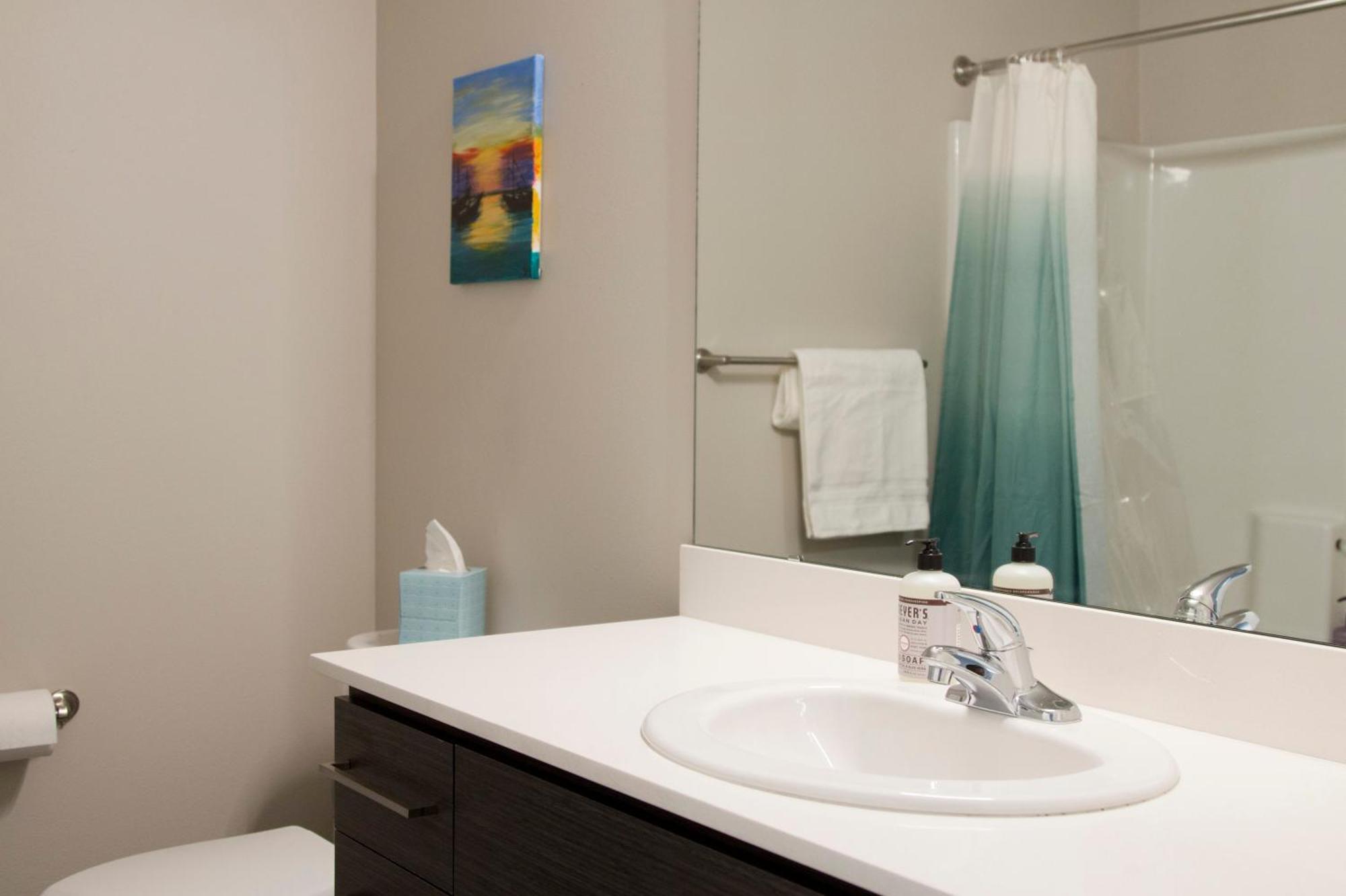 Amazing Capitol Hill With Free Parking! Apartment Seattle