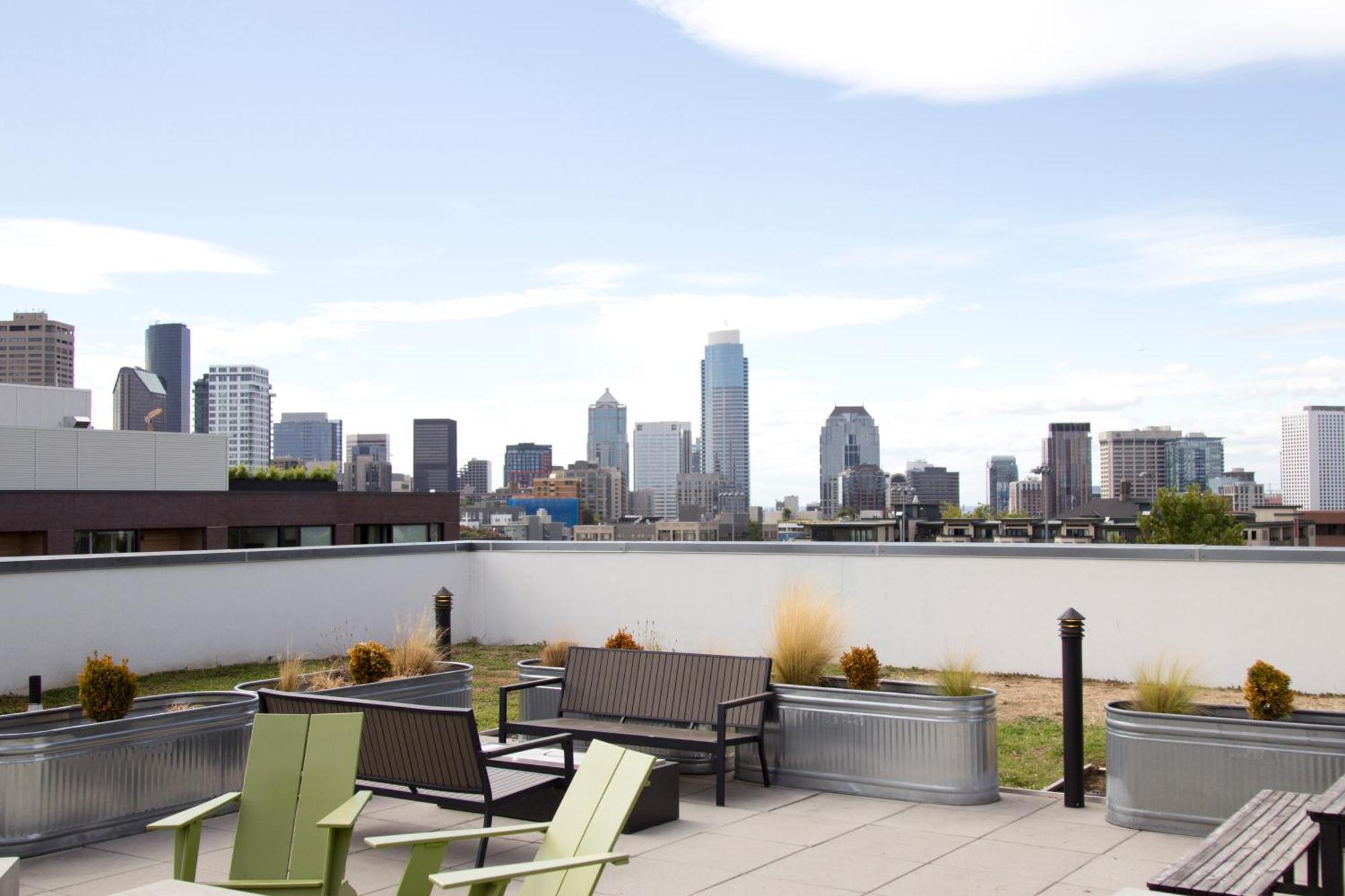 Apartment Capitol Hill Modern With Free Parking!