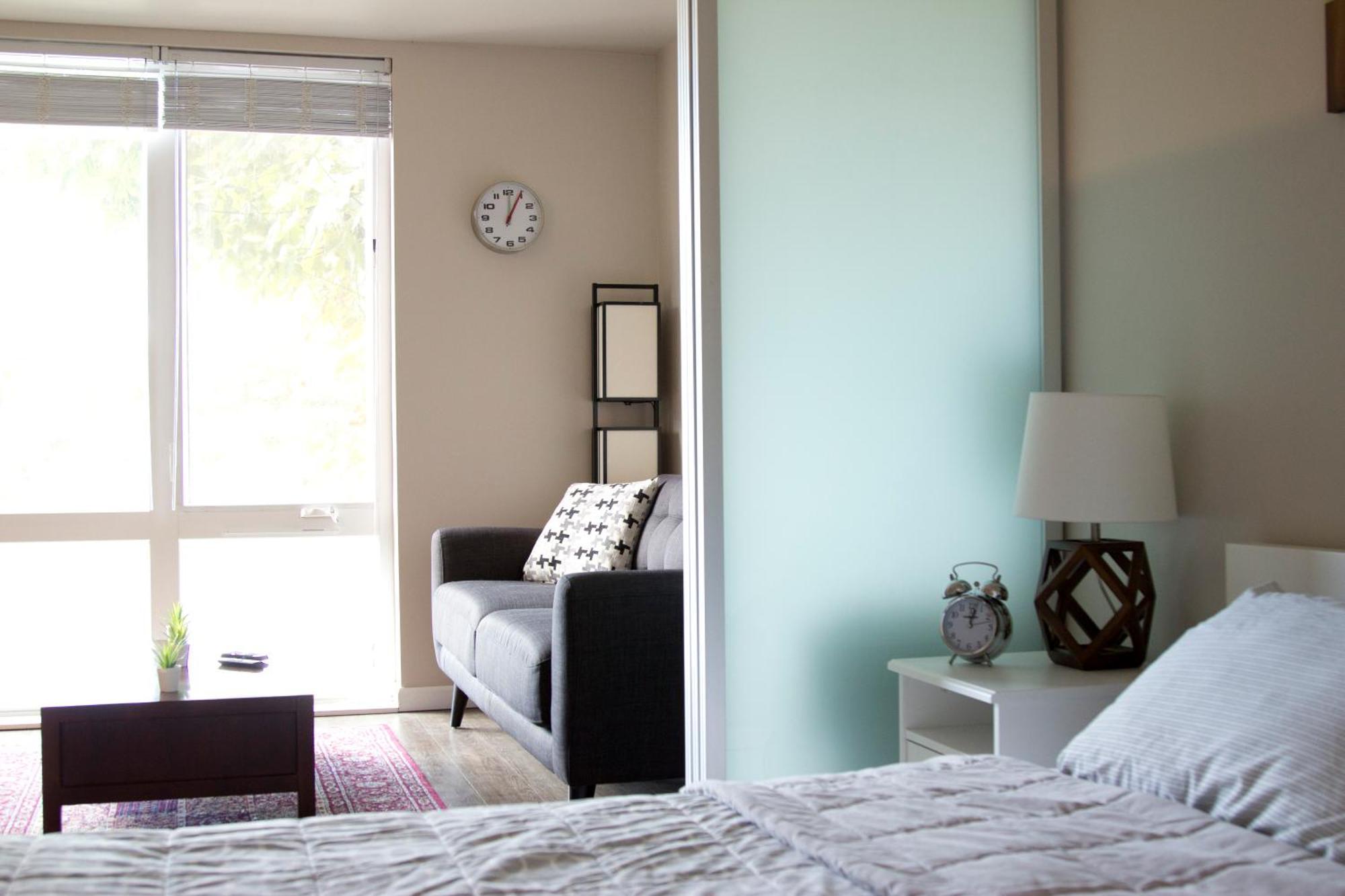 Amazing Capitol Hill With Free Parking! * Seattle