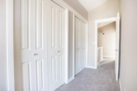 Holiday home Fremont With Panoramic Views Near Woodland Zoo *