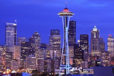 Apartment Speechless In - #1 Location - 2br - Free Parking - Vr1 *