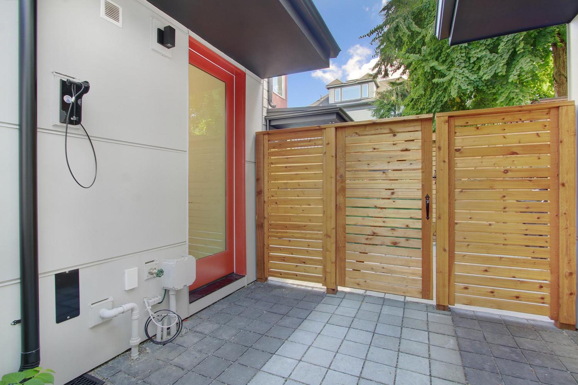 Gorgeous New Townhome On Capitol Hill, Close To Everything! *