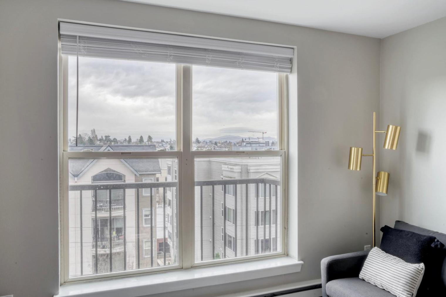 First Hill 1br W Lounge Gym Rooftop Sea-696 Apartment