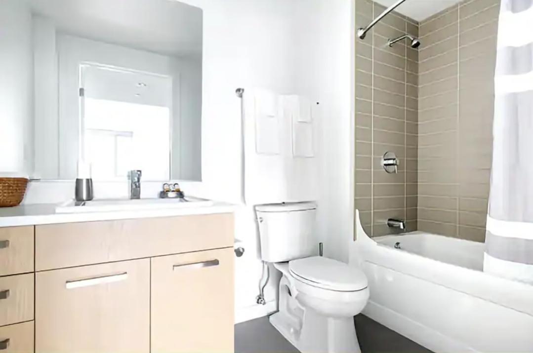 Apartment Beautiful Ac Downtown Pike Tmobile Seattle