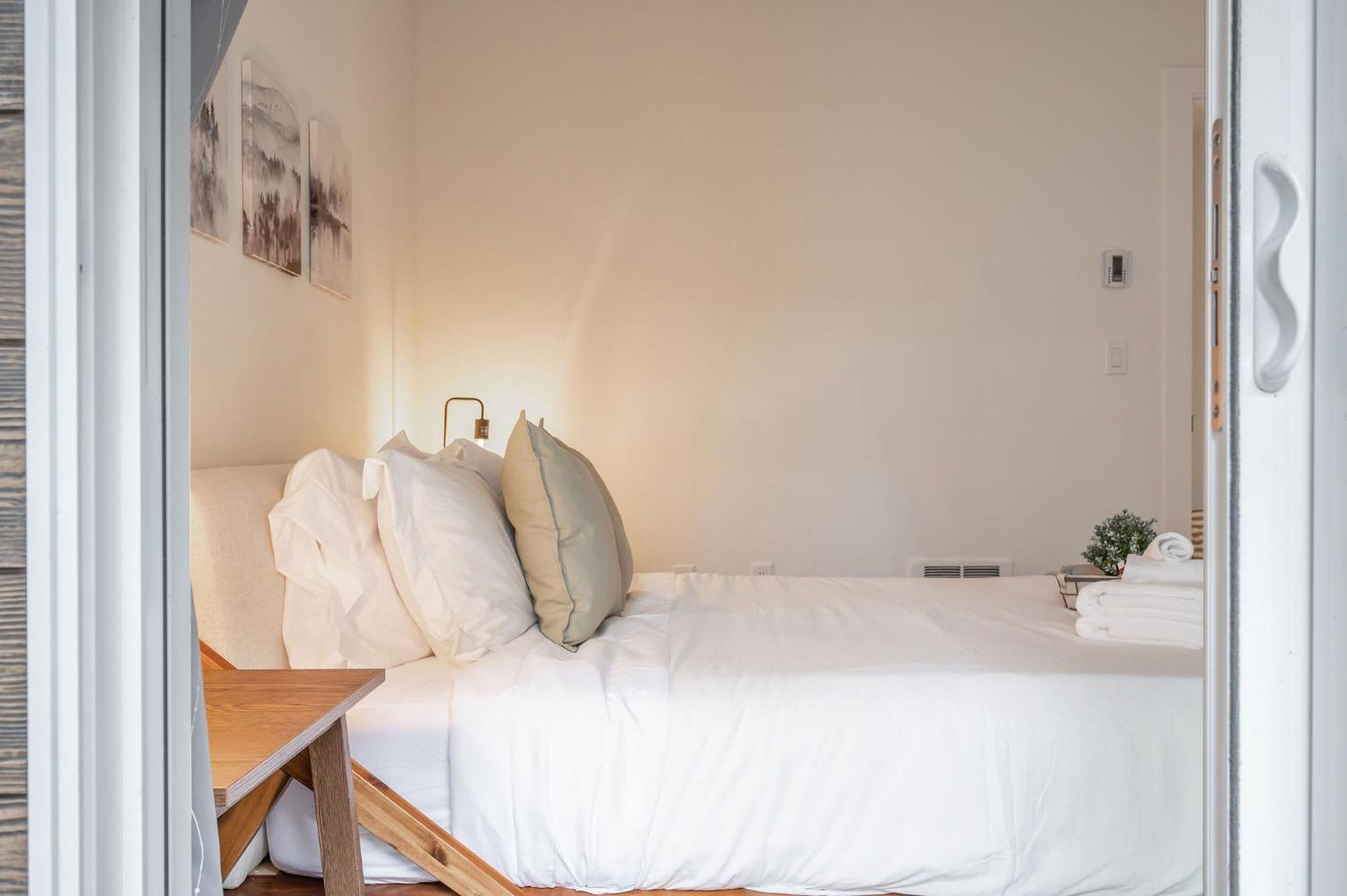 Winslow Place By Betterstay * Seattle