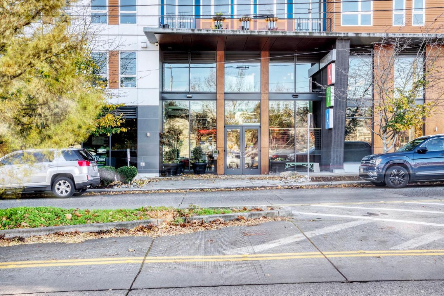 Ballard W Bbq Wd Nr Shops Sea-647