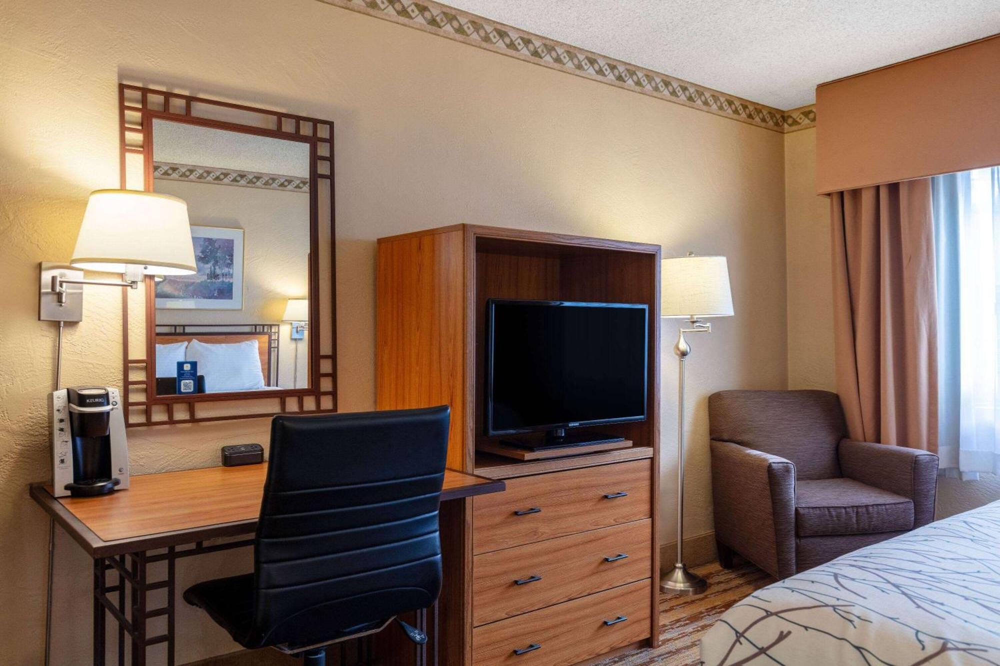 Travelodge By Wyndham By The Space Needle Hotel 2*