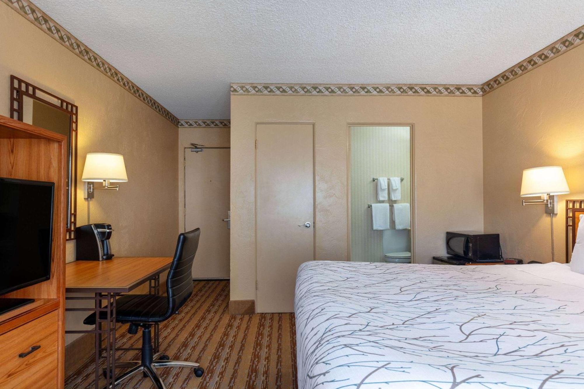 Travelodge By Wyndham By The Space Needle Seattle
