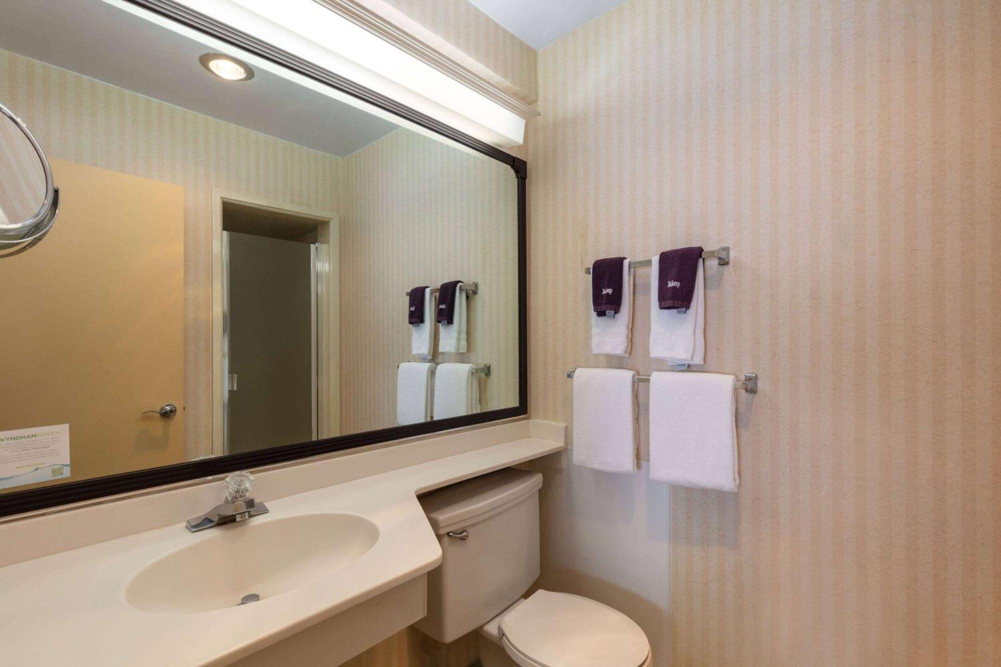 Travelodge By Wyndham By The Space Needle Hotel Seattle