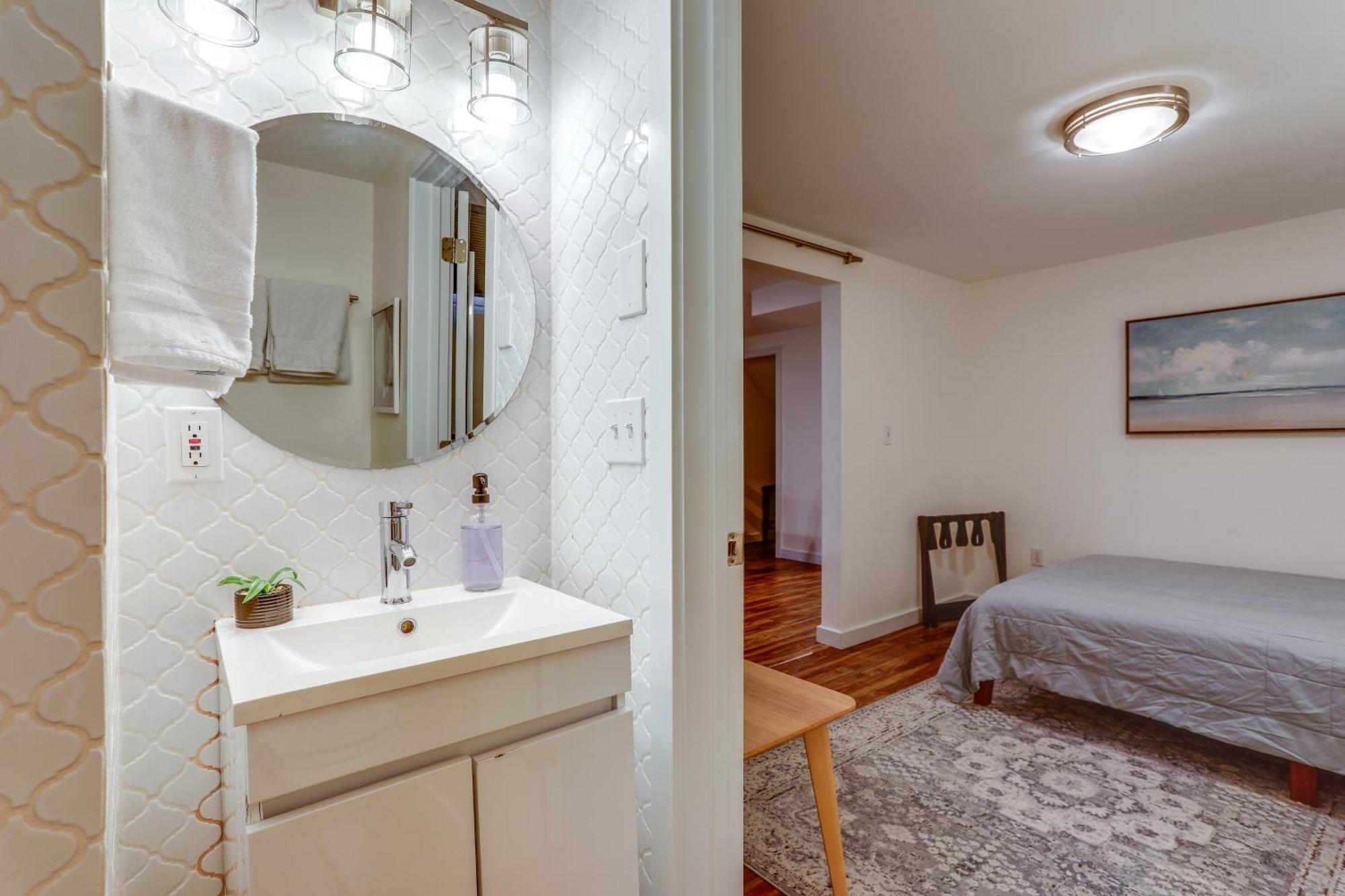Bright And Beautiful Apt, 6 Mi To Dtwn Seattle! Apartment *