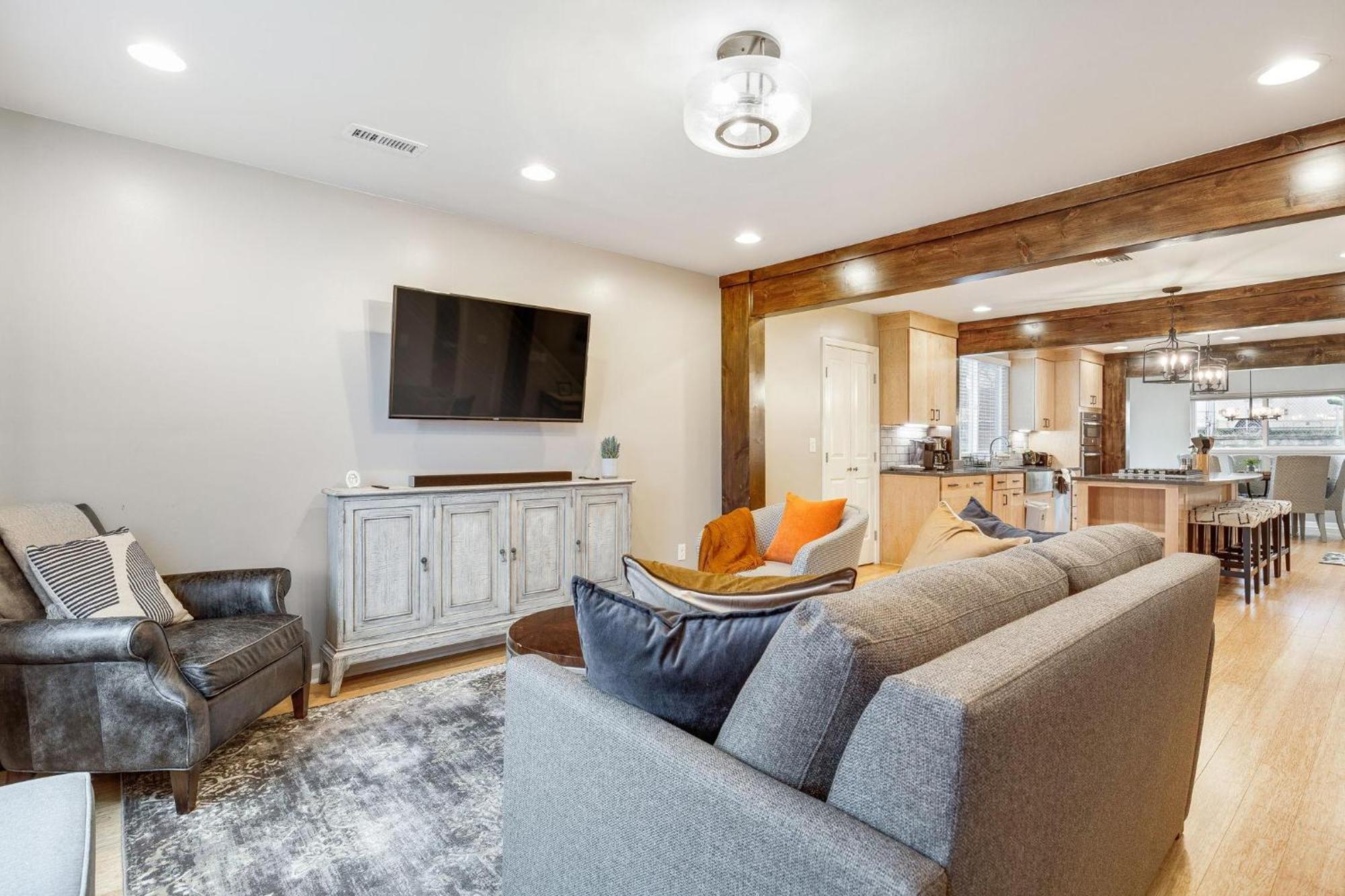Beacon Hill Abode