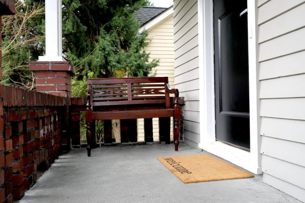 Apartment Quiet Uw By Ravenna Park-perfect Location Seattle