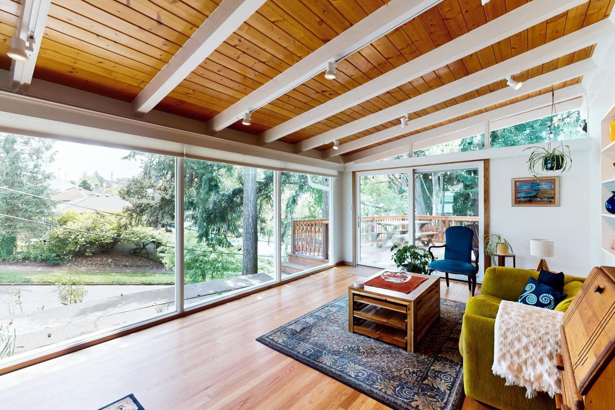 Holiday home Breeze In The Trees *