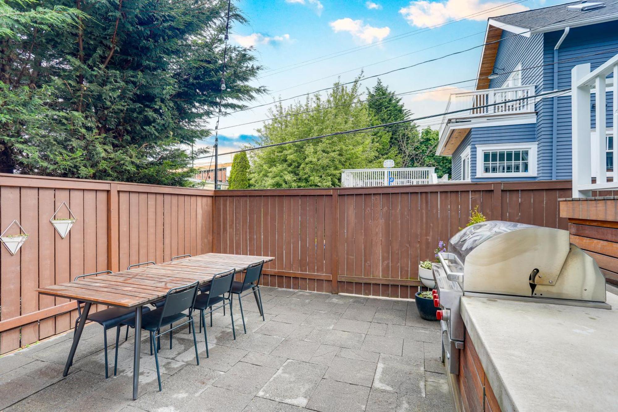 Queen Anne With Patio Walk To Restaurants * Seattle