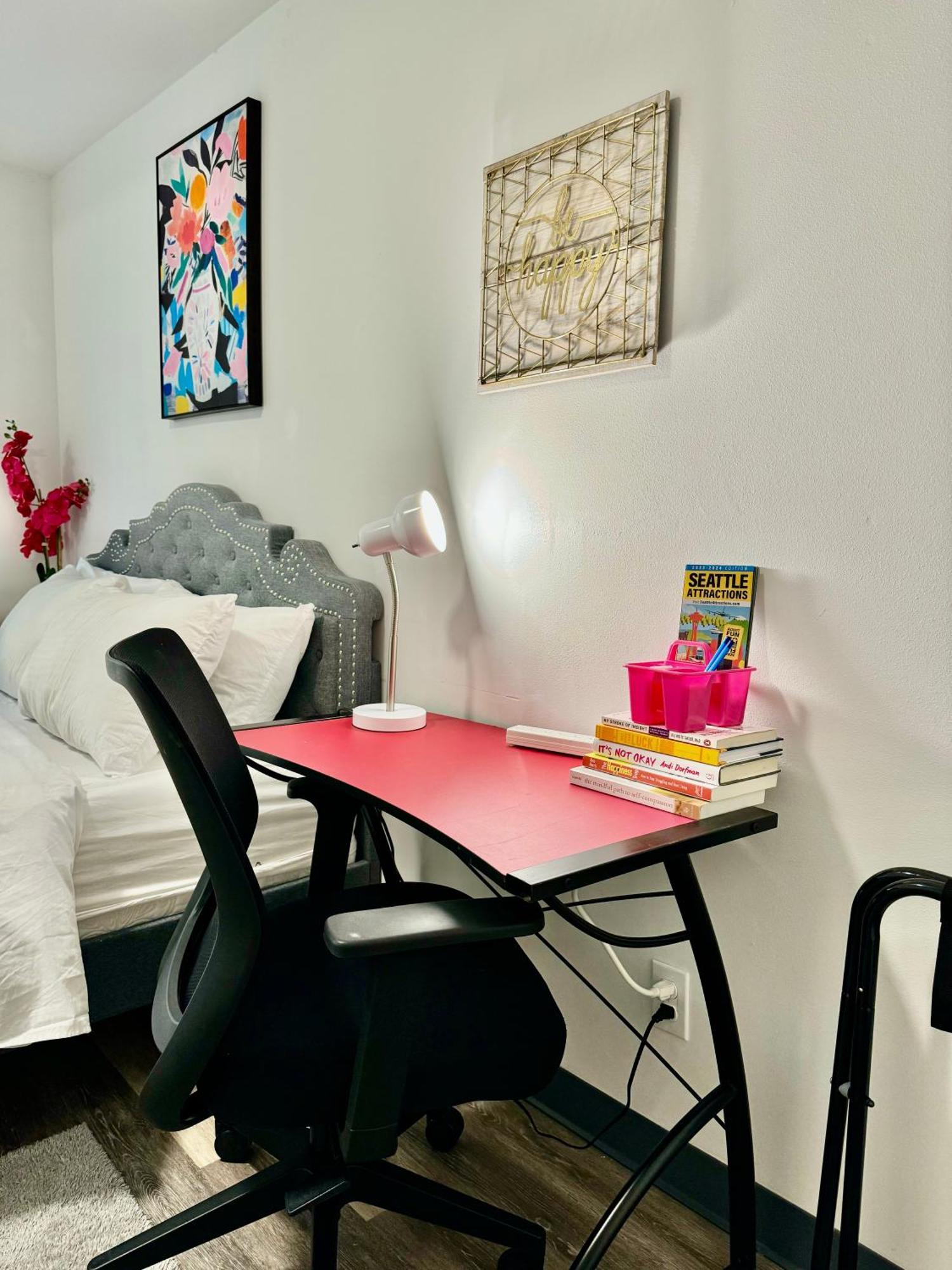 Apartment Micro 10 Minutes Walk To Of Washington Seattle