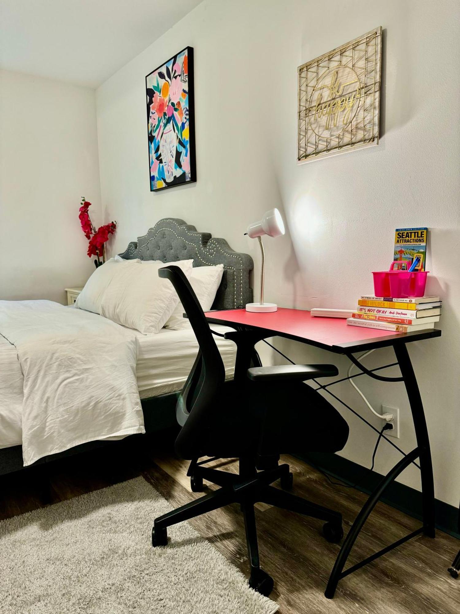 Micro 10 Minutes Walk To Of Washington Apartment *