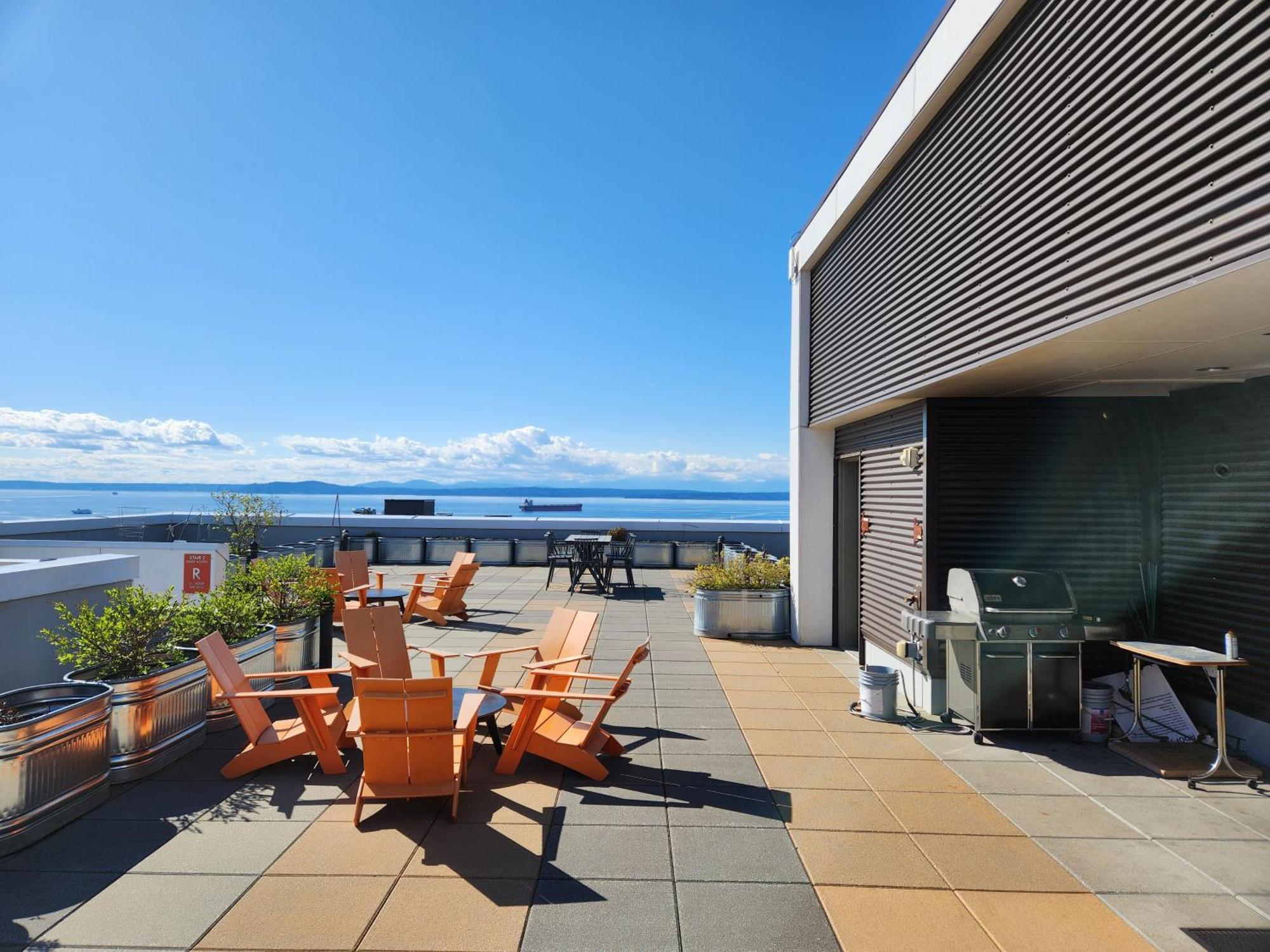 Queen Anne Abode - 1 Block From Cpa! - Free Parking! * Seattle
